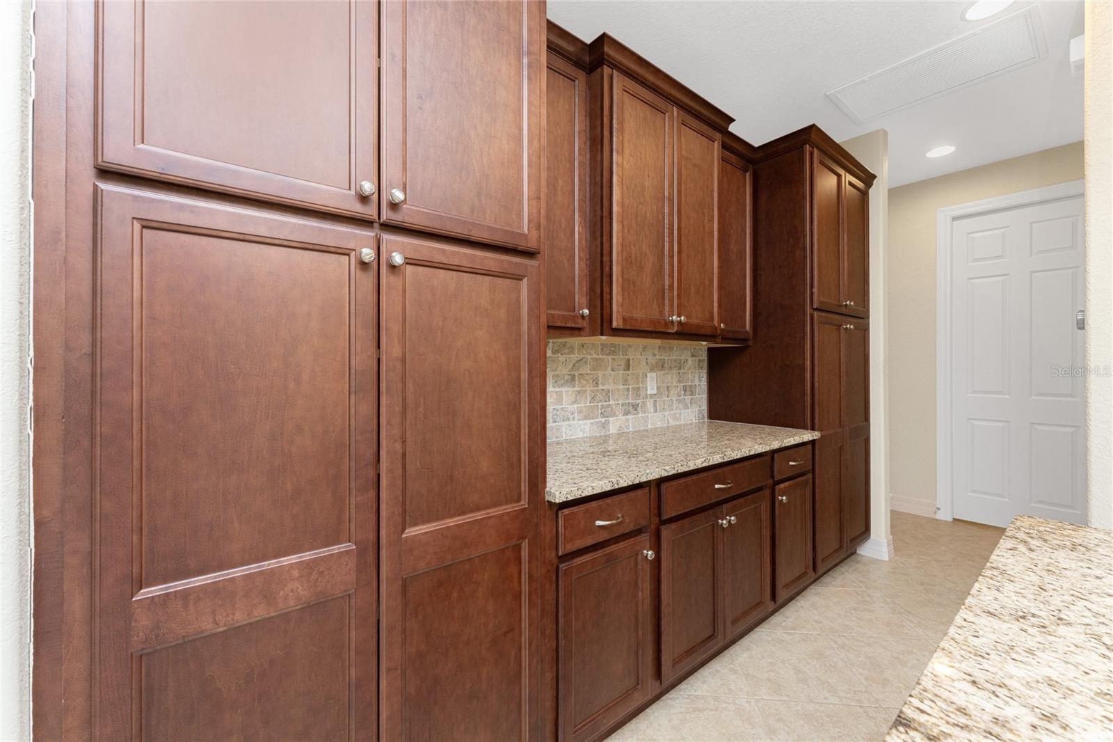 Image 22 of 73 For 167 Mariner Lane