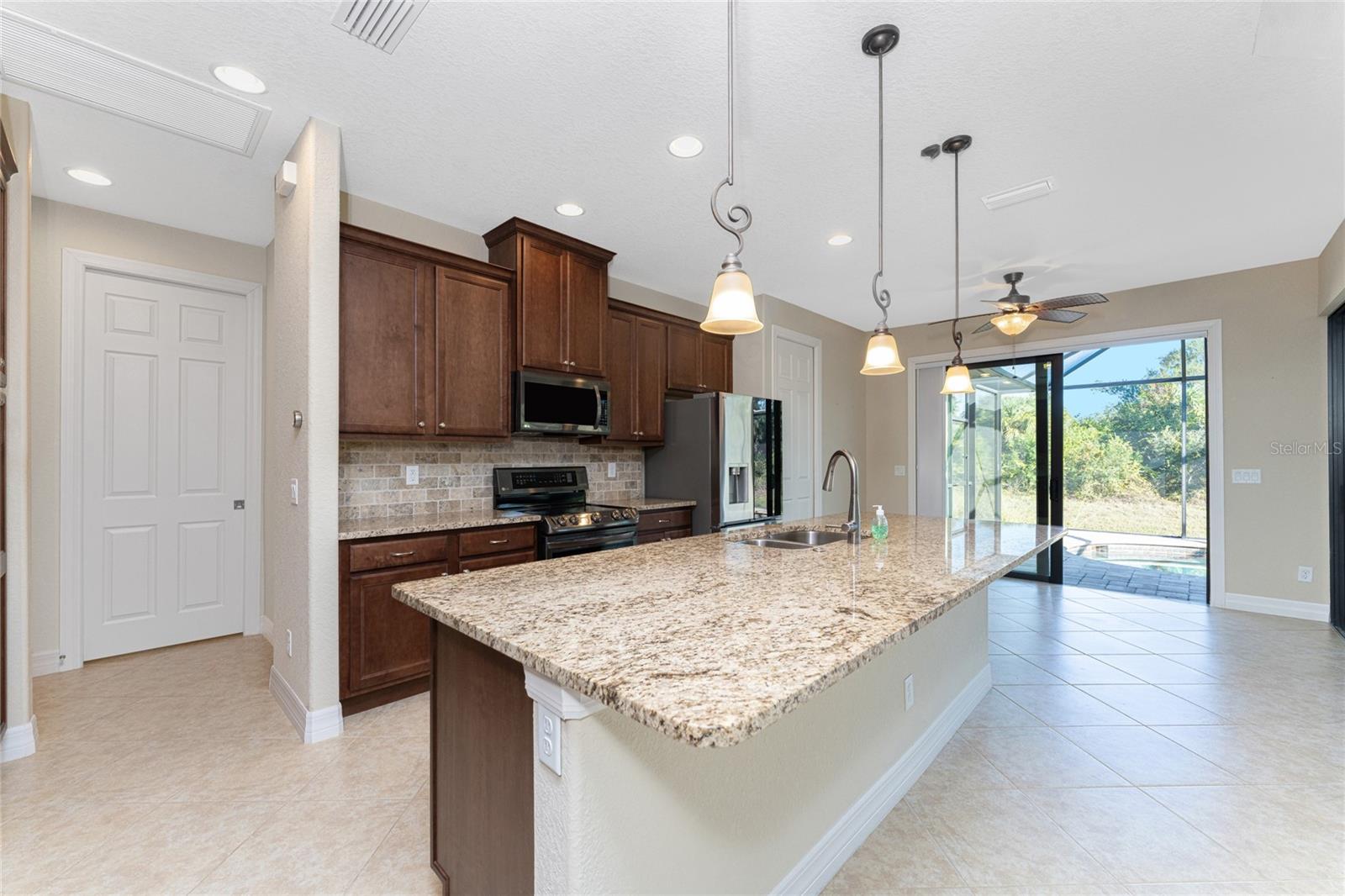 Image 23 of 73 For 167 Mariner Lane