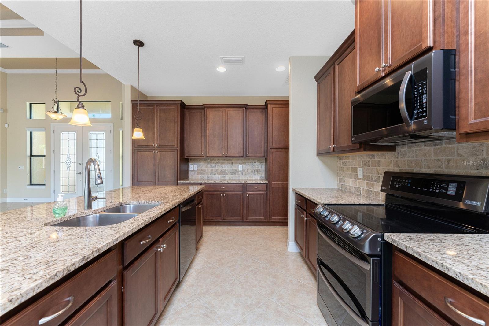 Image 31 of 73 For 167 Mariner Lane