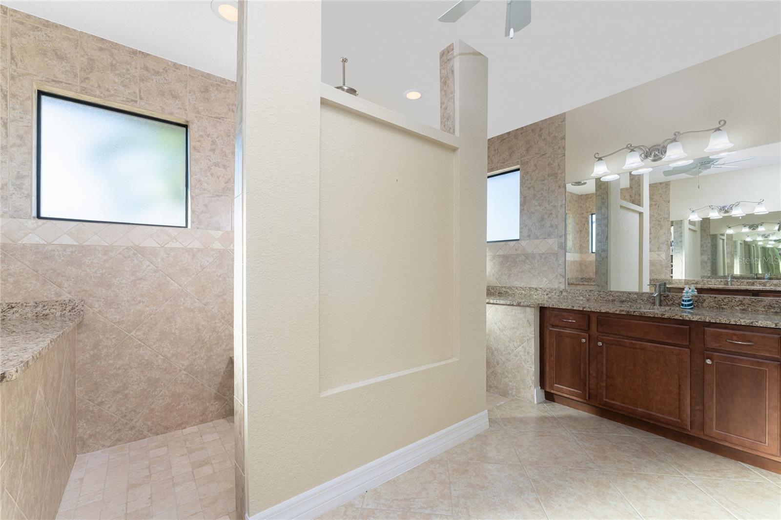 Image 39 of 73 For 167 Mariner Lane