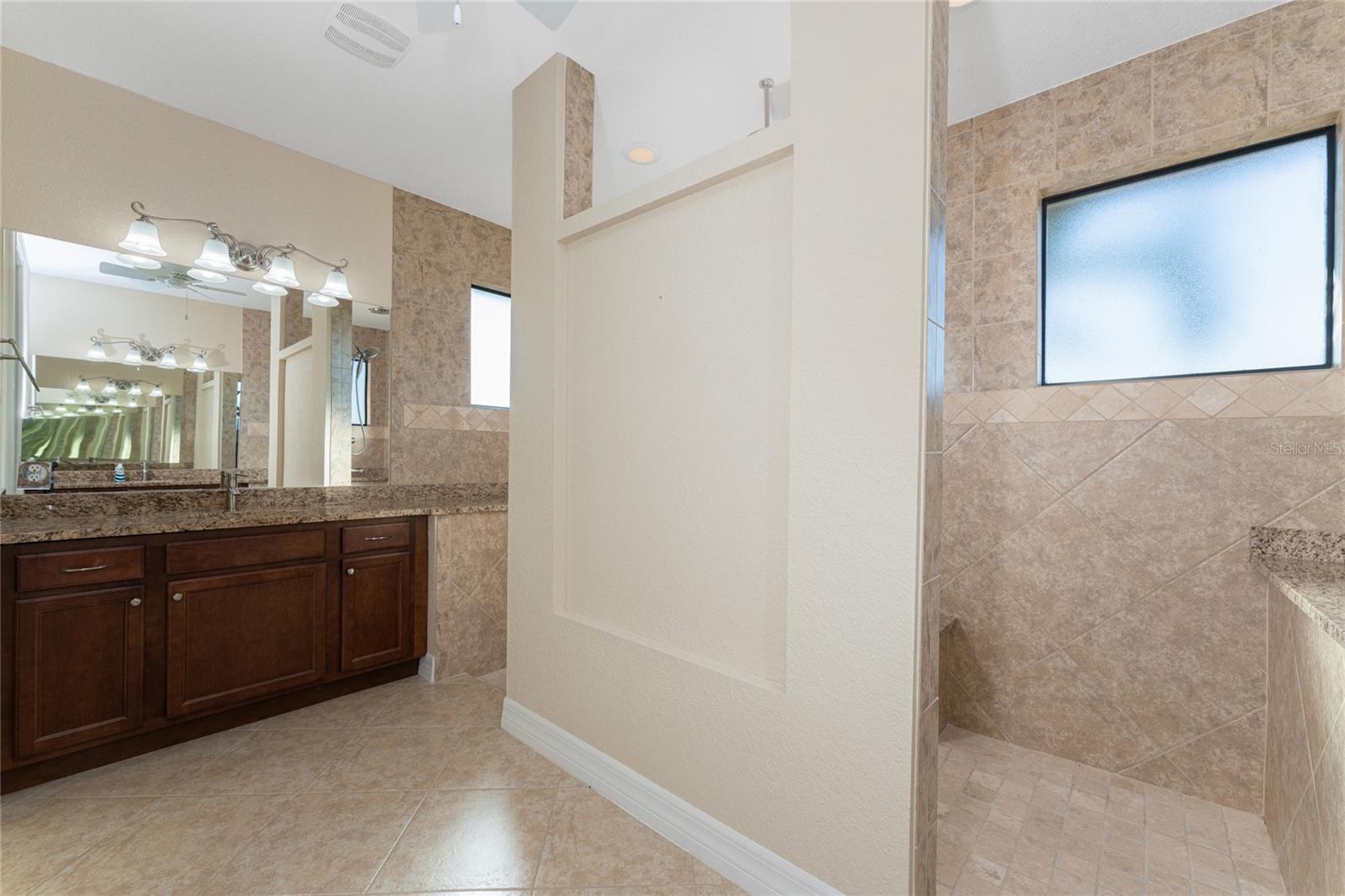 Image 40 of 73 For 167 Mariner Lane