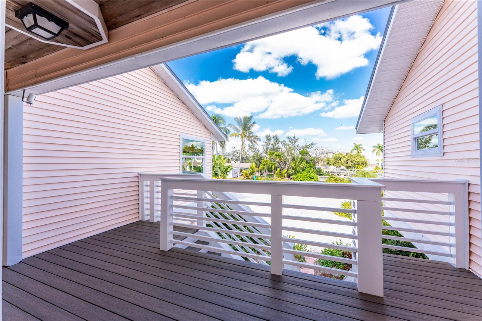 Image 51 of 86 For 2805 Beach Road B