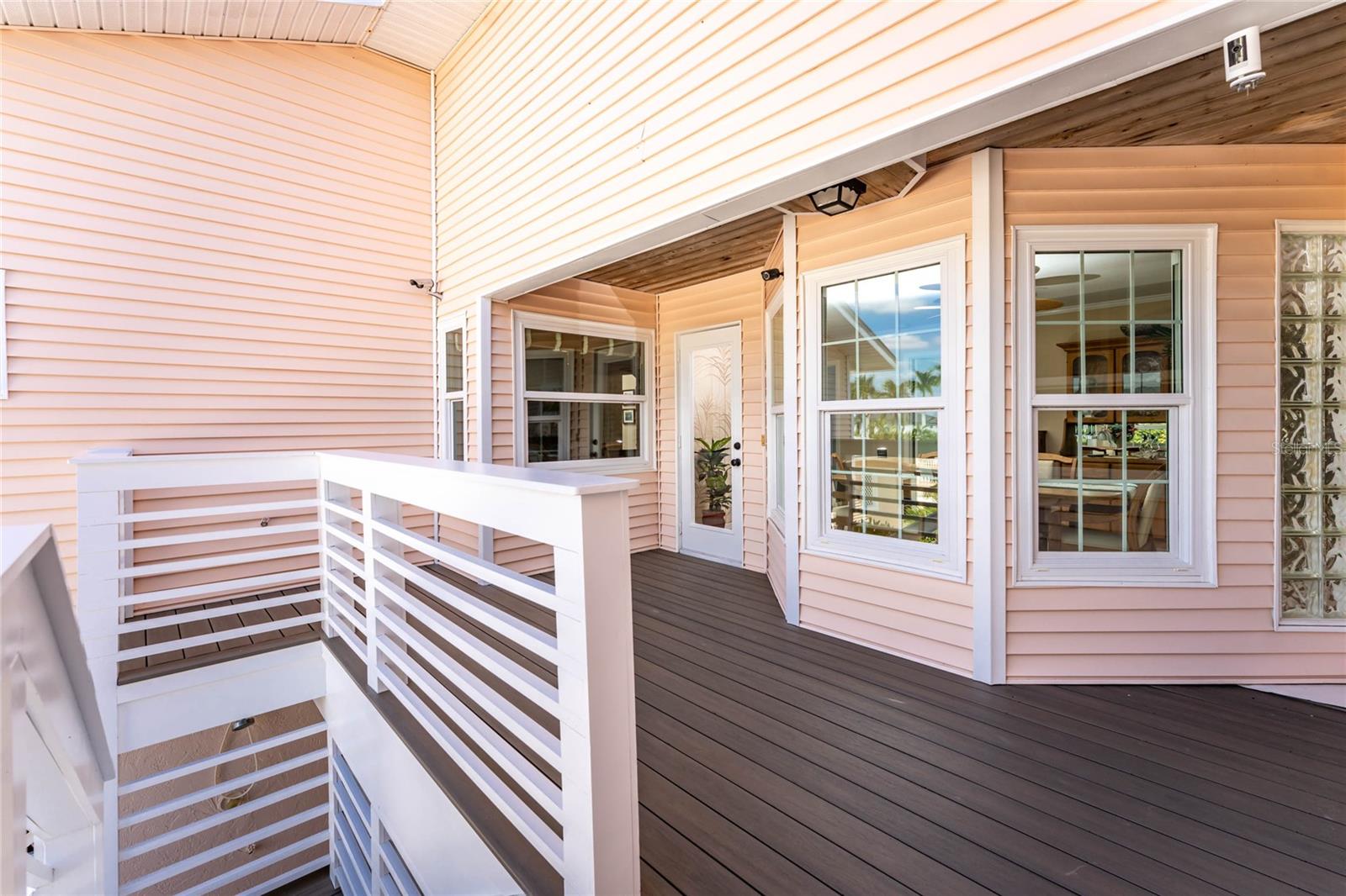 Image 53 of 86 For 2805 Beach Road B