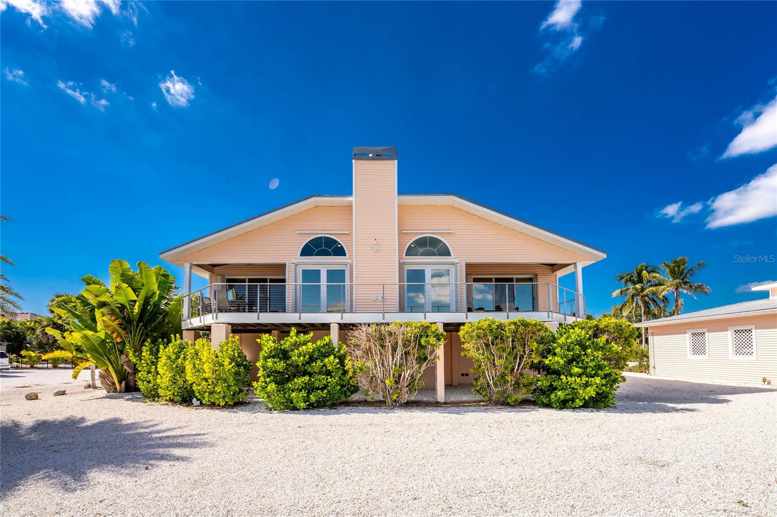 Image 65 of 86 For 2805 Beach Road B