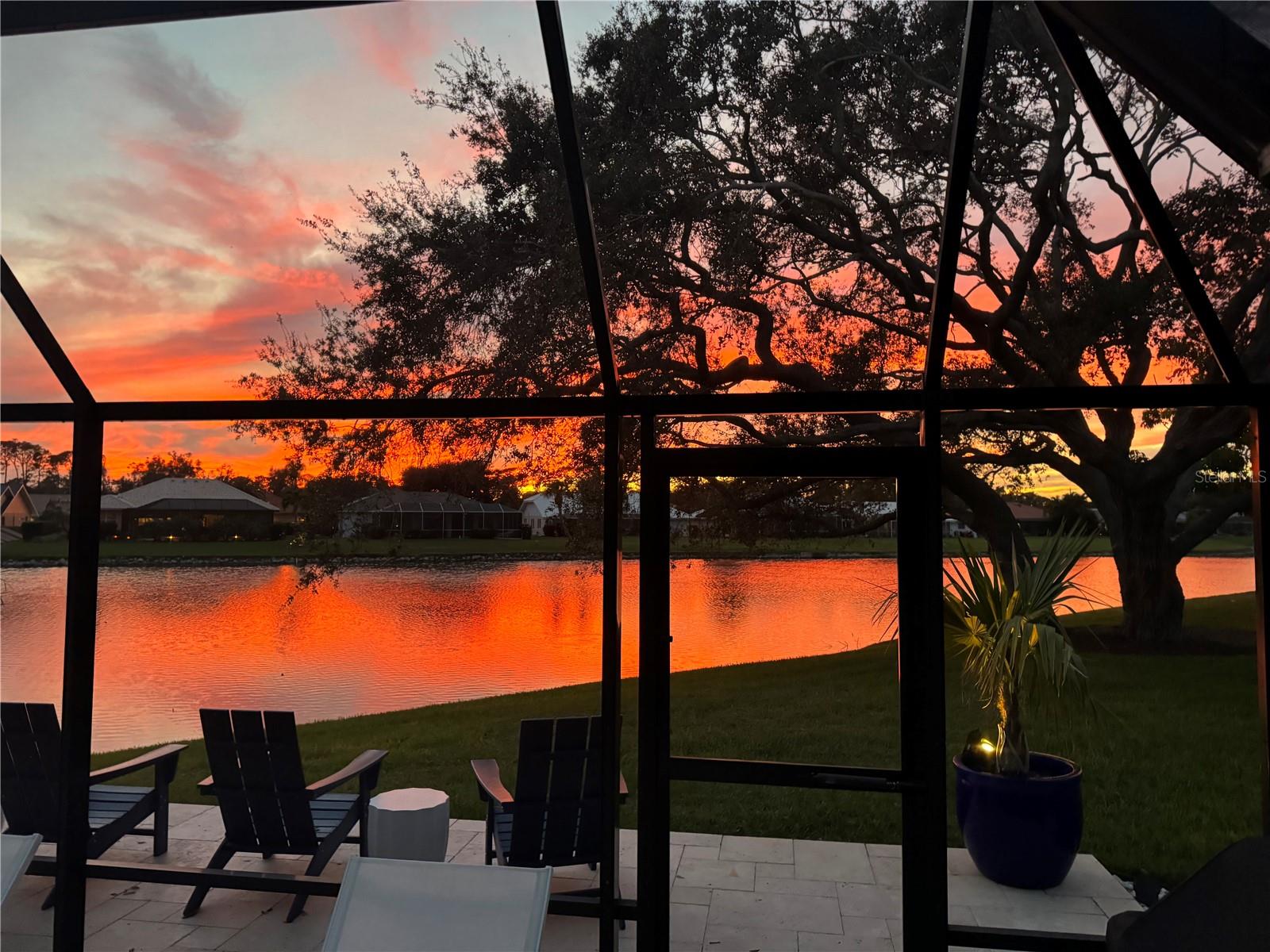 Image 3 of 98 For 487 Dover Circle