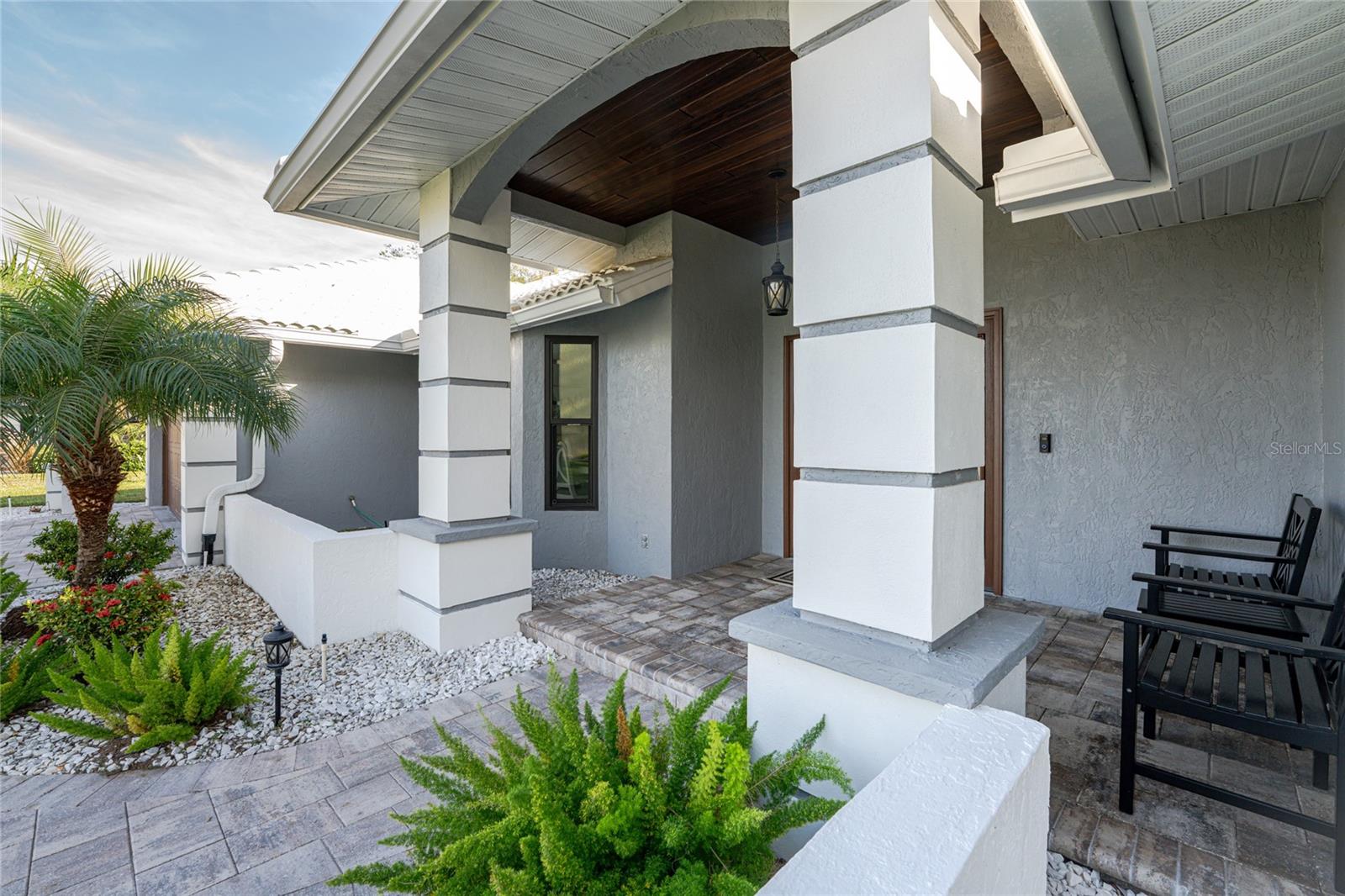 Image 61 of 98 For 487 Dover Circle