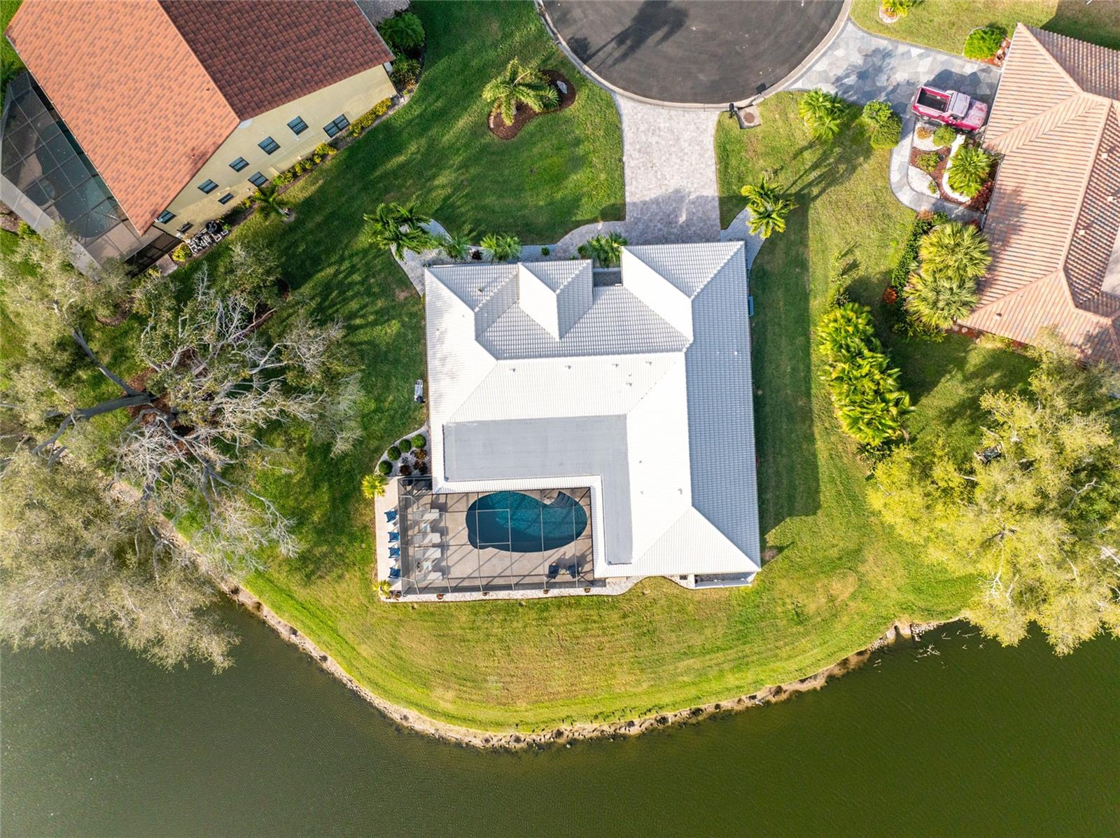 Image 67 of 98 For 487 Dover Circle