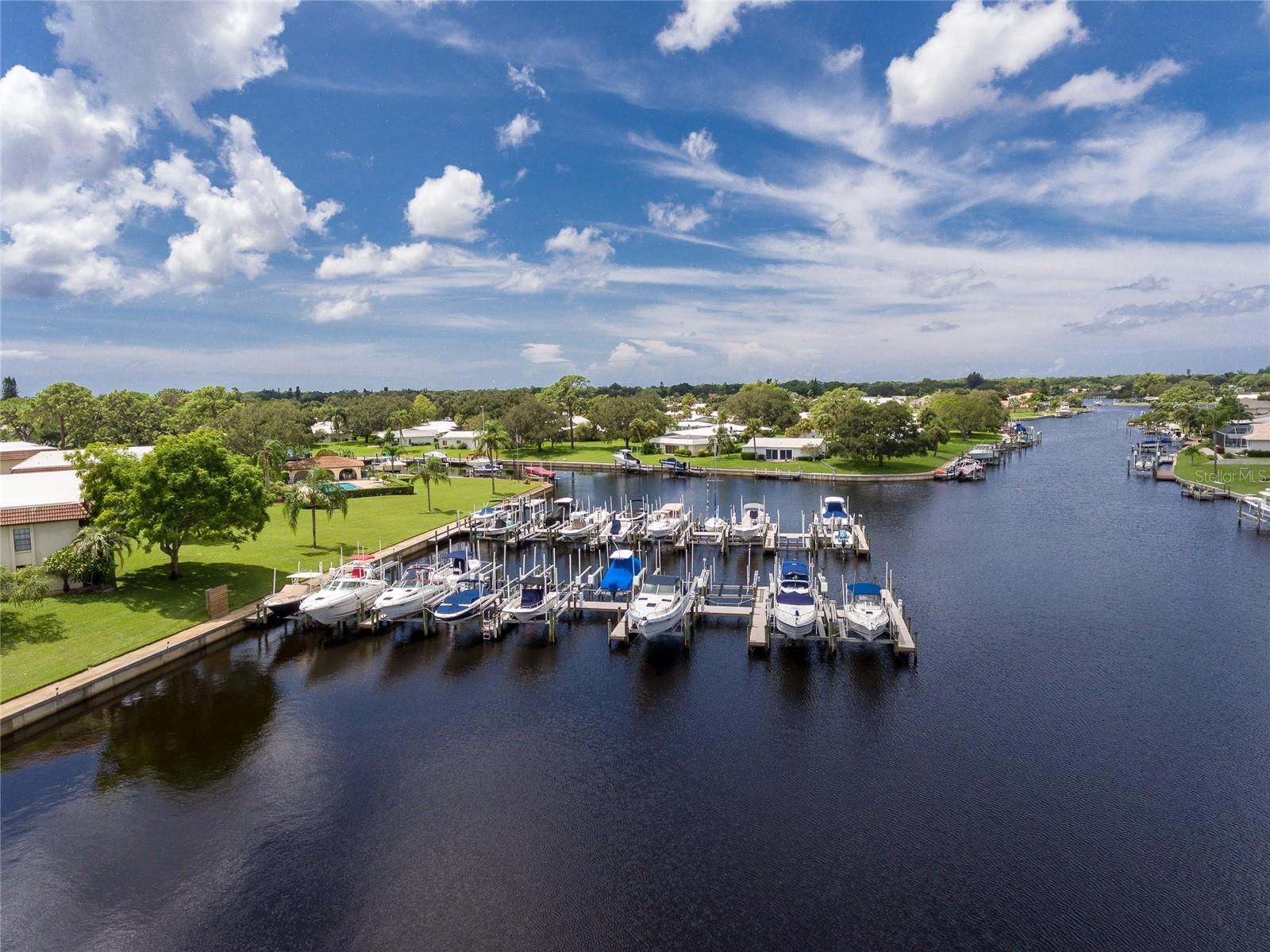 Image 72 of 98 For 487 Dover Circle