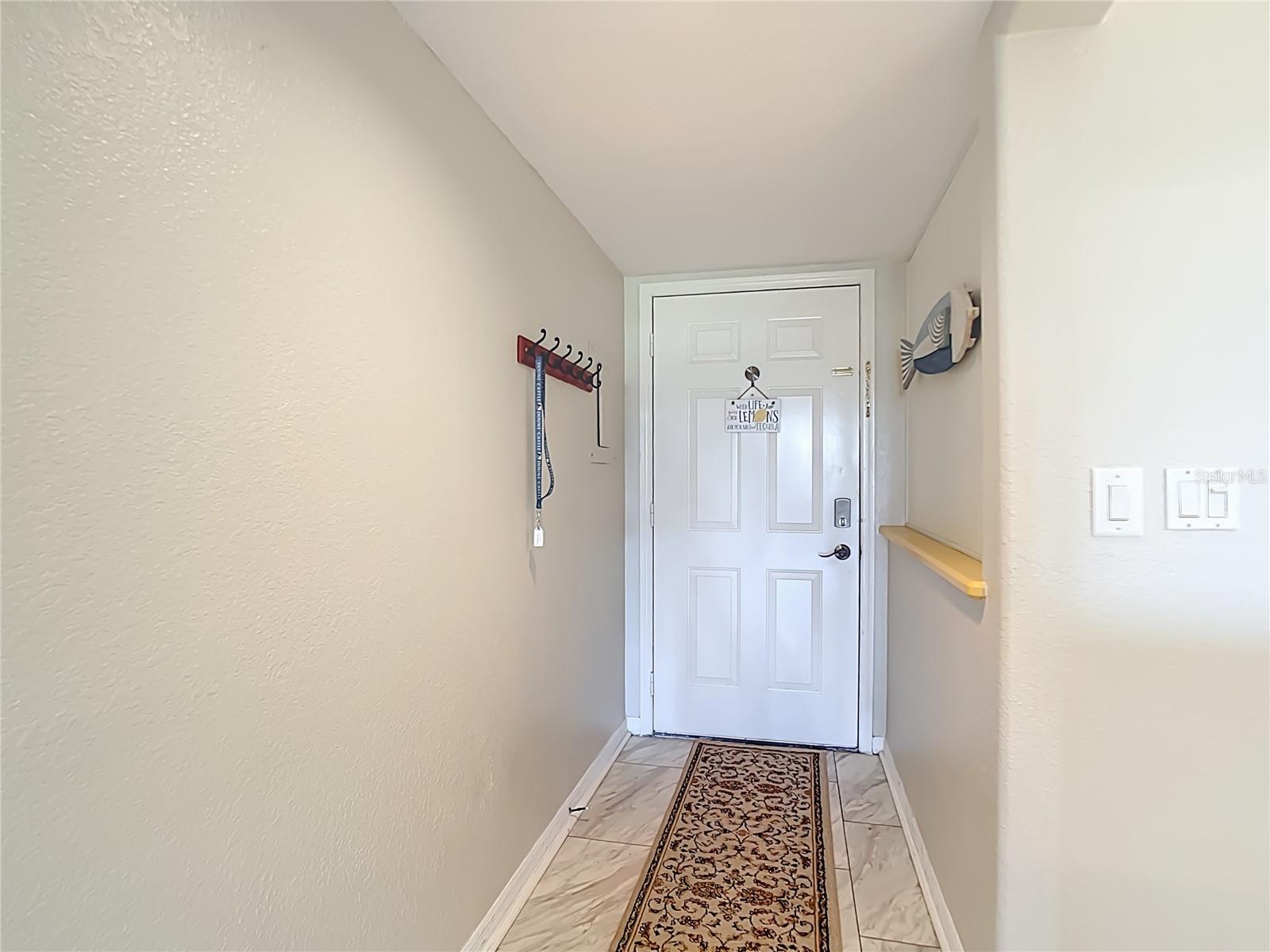 Image 31 of 55 For 404 Cerromar Circle N 115