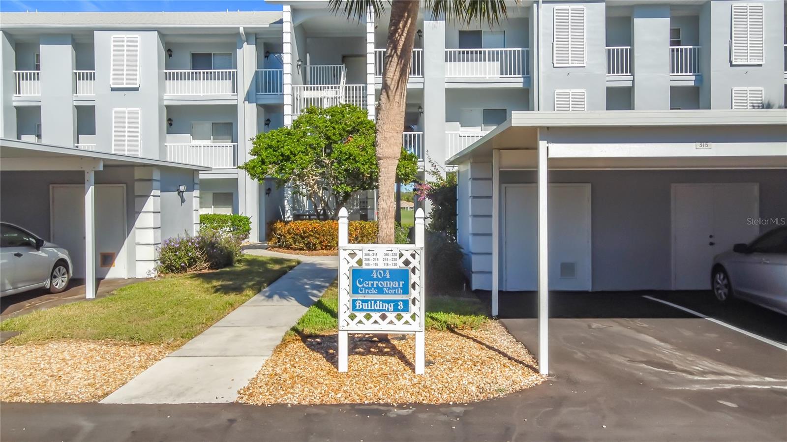 Image 35 of 55 For 404 Cerromar Circle N 115