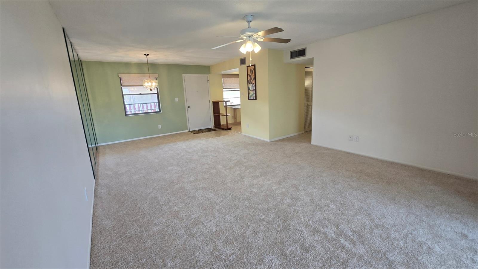 Image 10 of 40 For 88 Boundary Boulevard 149