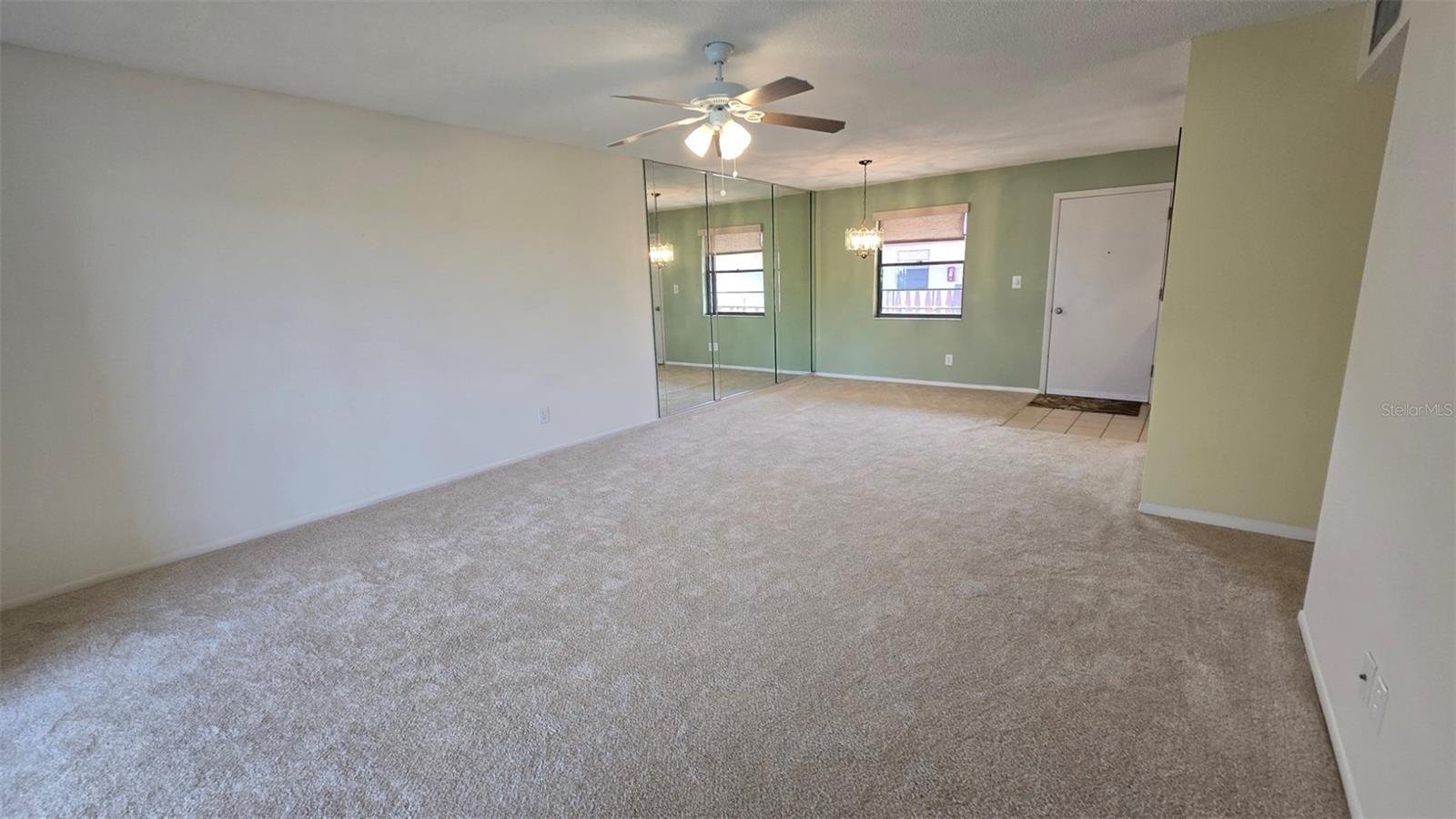 Image 11 of 40 For 88 Boundary Boulevard 149