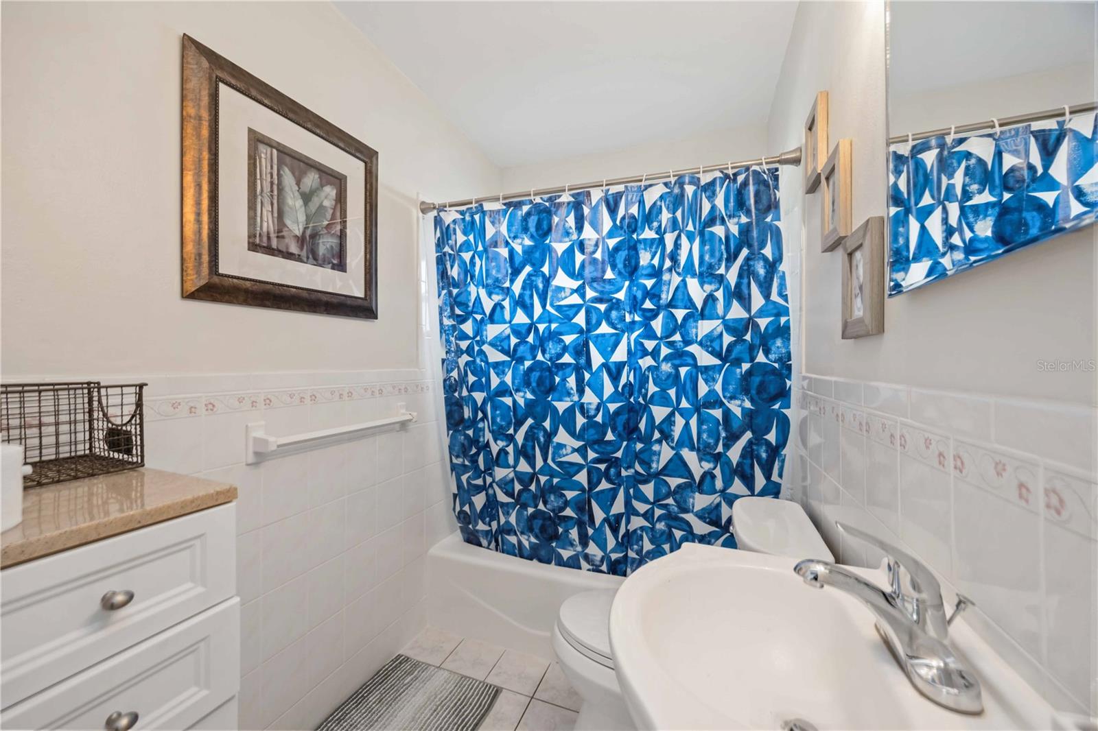 Image 11 of 17 For 1446 Saint Clair Road