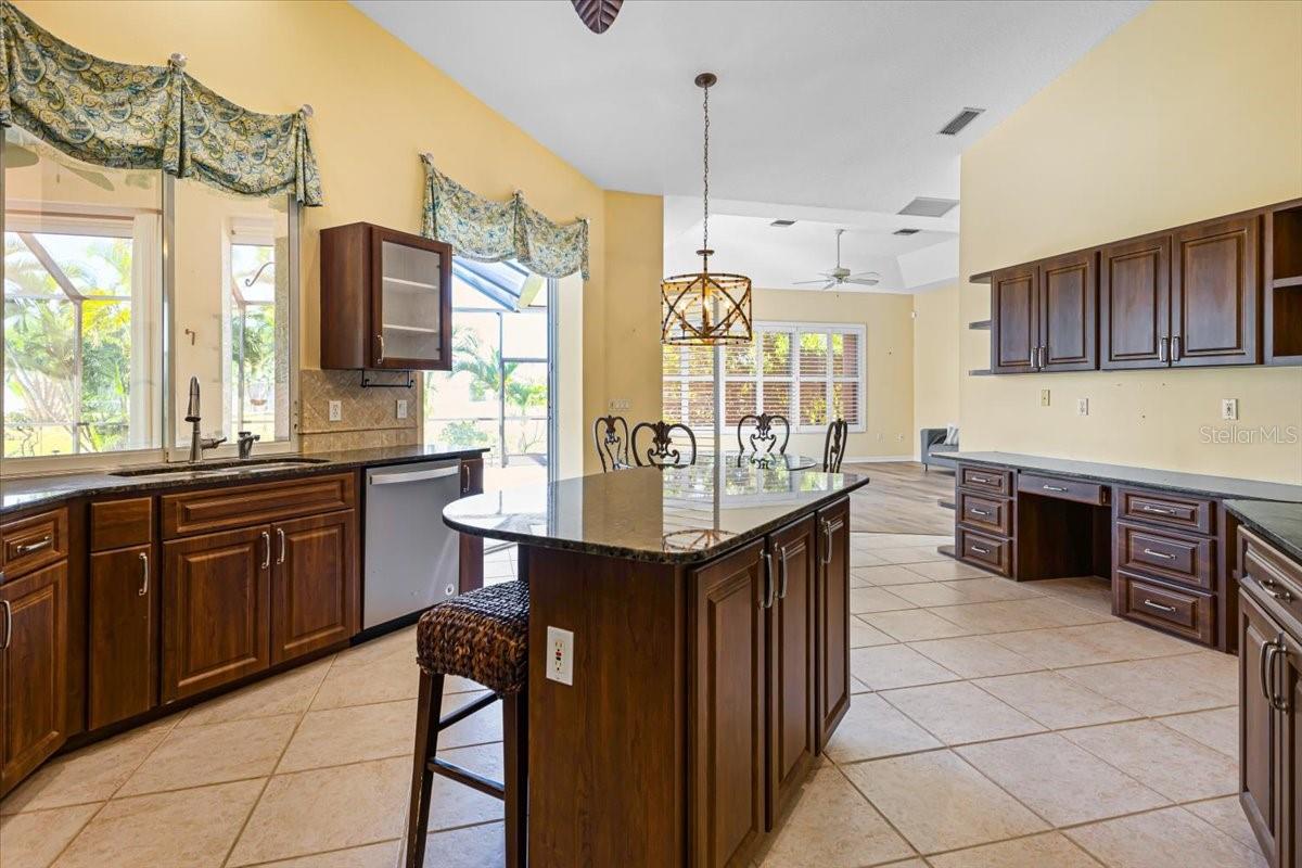 Image 10 of 51 For 264 Mariner Lane