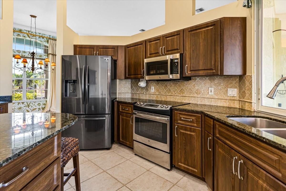 Image 12 of 51 For 264 Mariner Lane