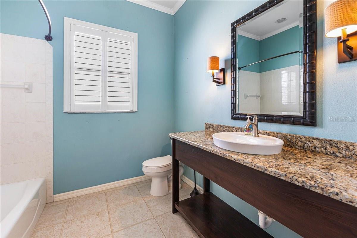 Image 24 of 51 For 264 Mariner Lane