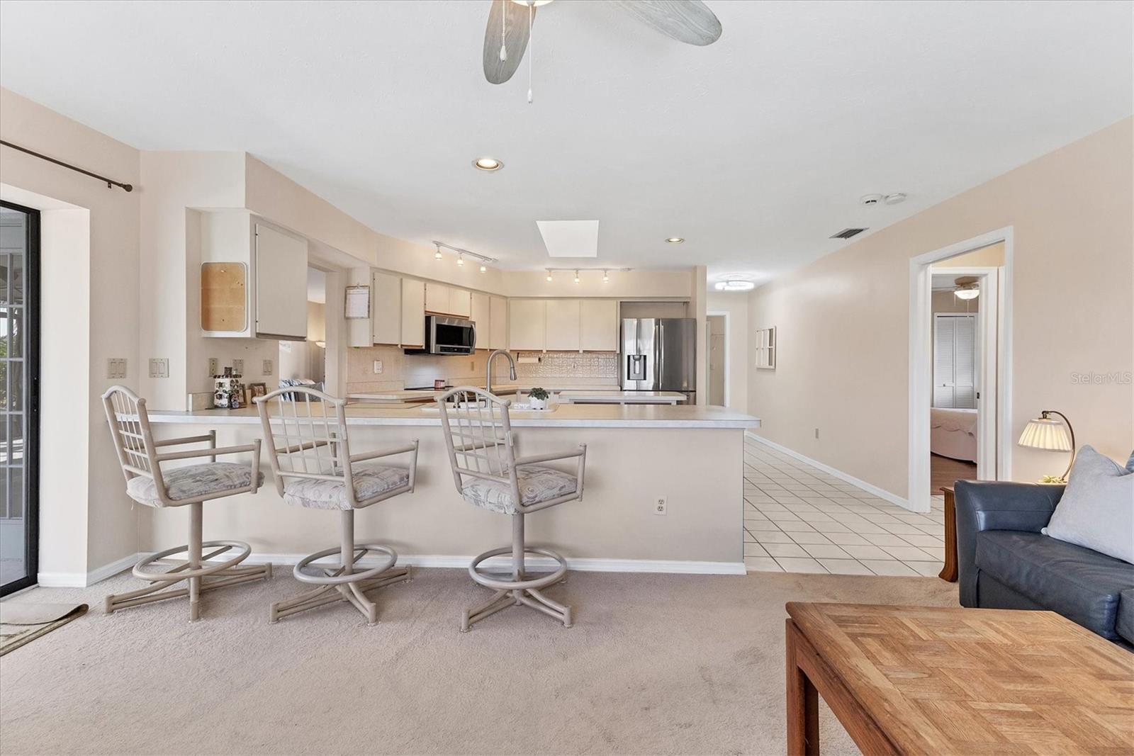 Image 10 of 80 For 228 Rotonda Circle