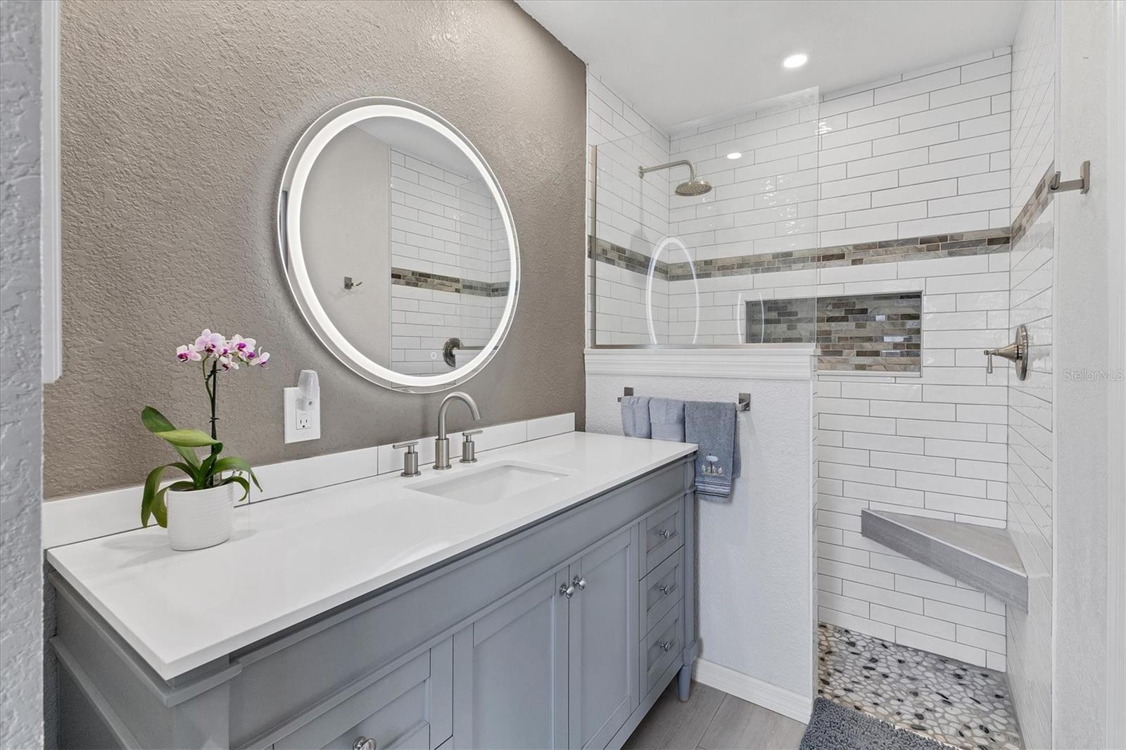 Image 23 of 80 For 228 Rotonda Circle