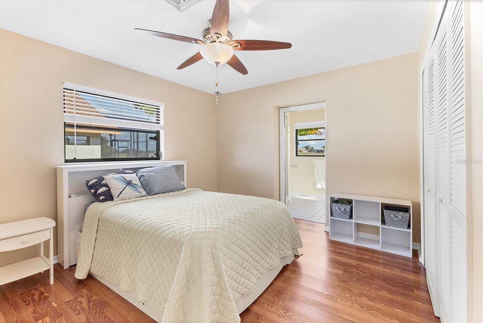 Image 24 of 80 For 228 Rotonda Circle