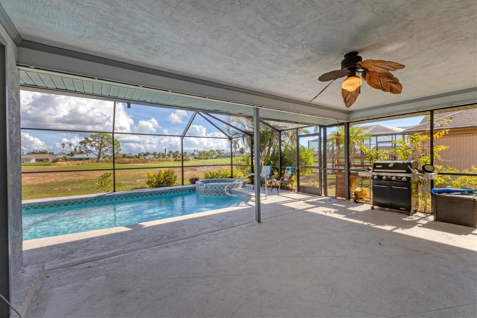 Image 32 of 80 For 228 Rotonda Circle