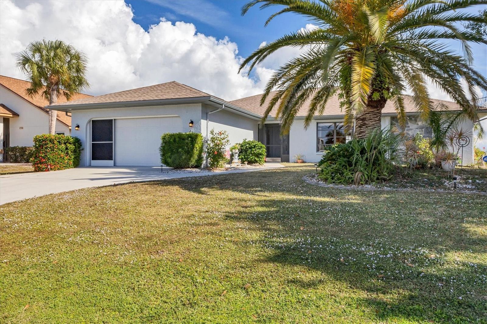 Image 5 of 80 For 228 Rotonda Circle