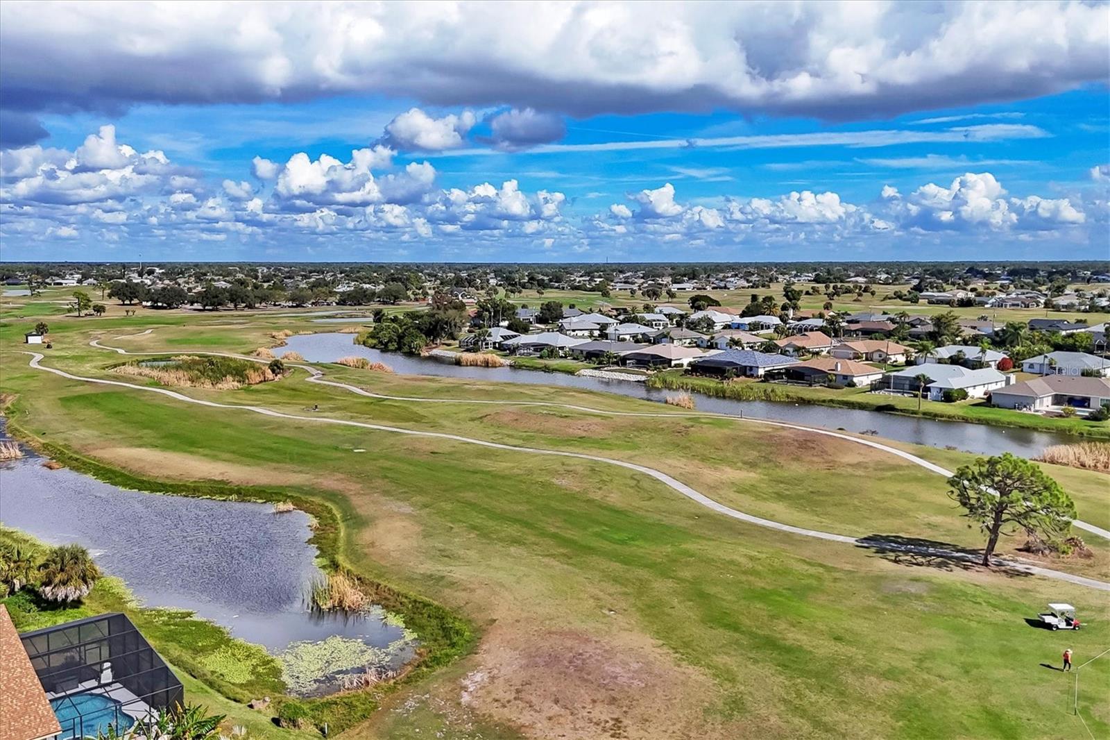 Image 51 of 80 For 228 Rotonda Circle