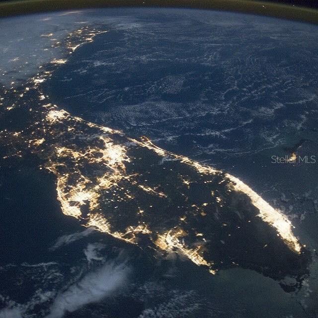 Image 69 of 80 For 228 Rotonda Circle