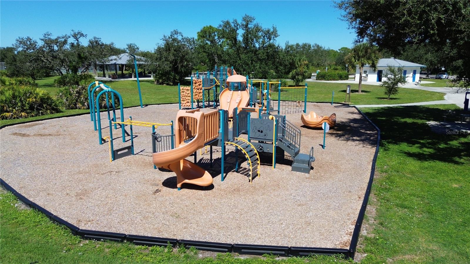 Image 78 of 80 For 228 Rotonda Circle