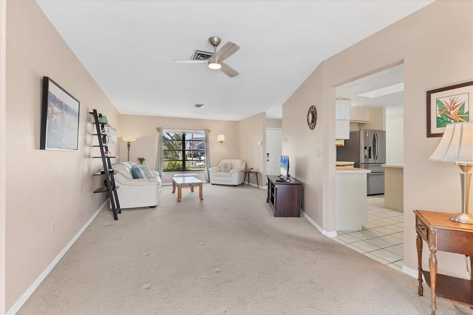 Image 9 of 80 For 228 Rotonda Circle