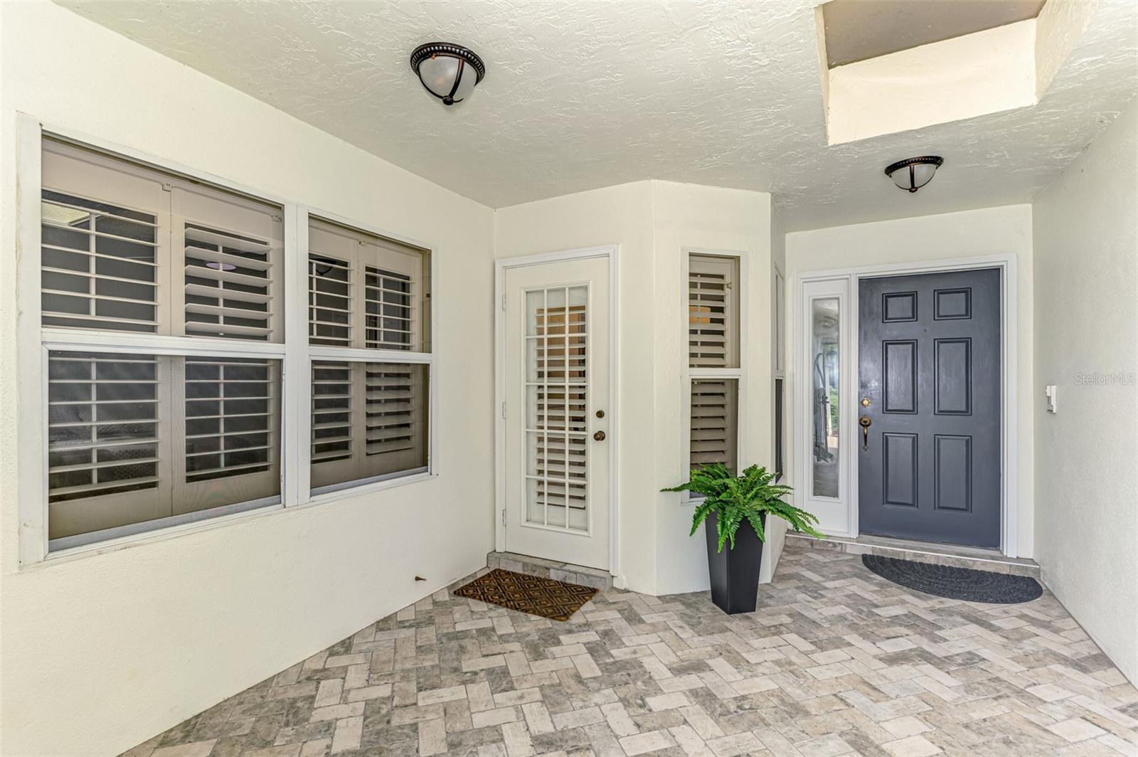 Image 5 of 71 For 4356 Camino Madera