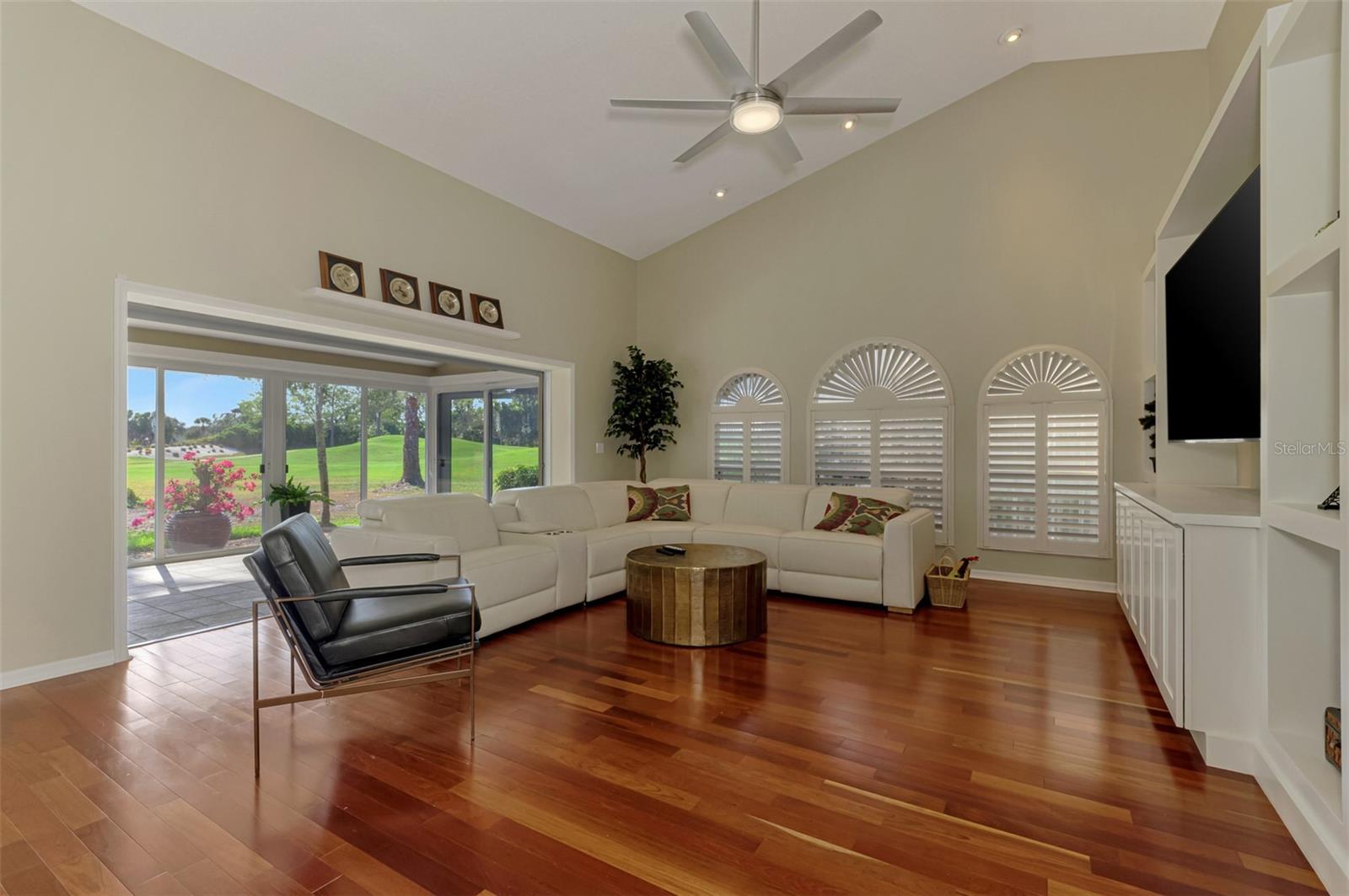 Image 8 of 71 For 4356 Camino Madera