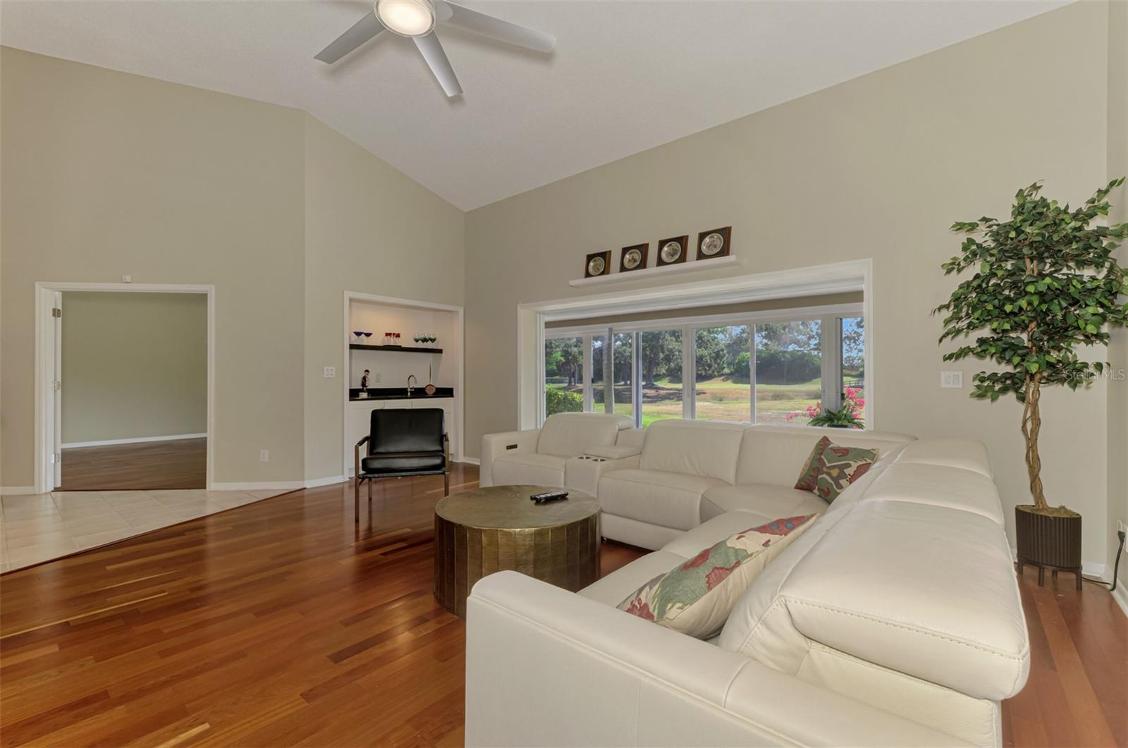 Image 9 of 71 For 4356 Camino Madera