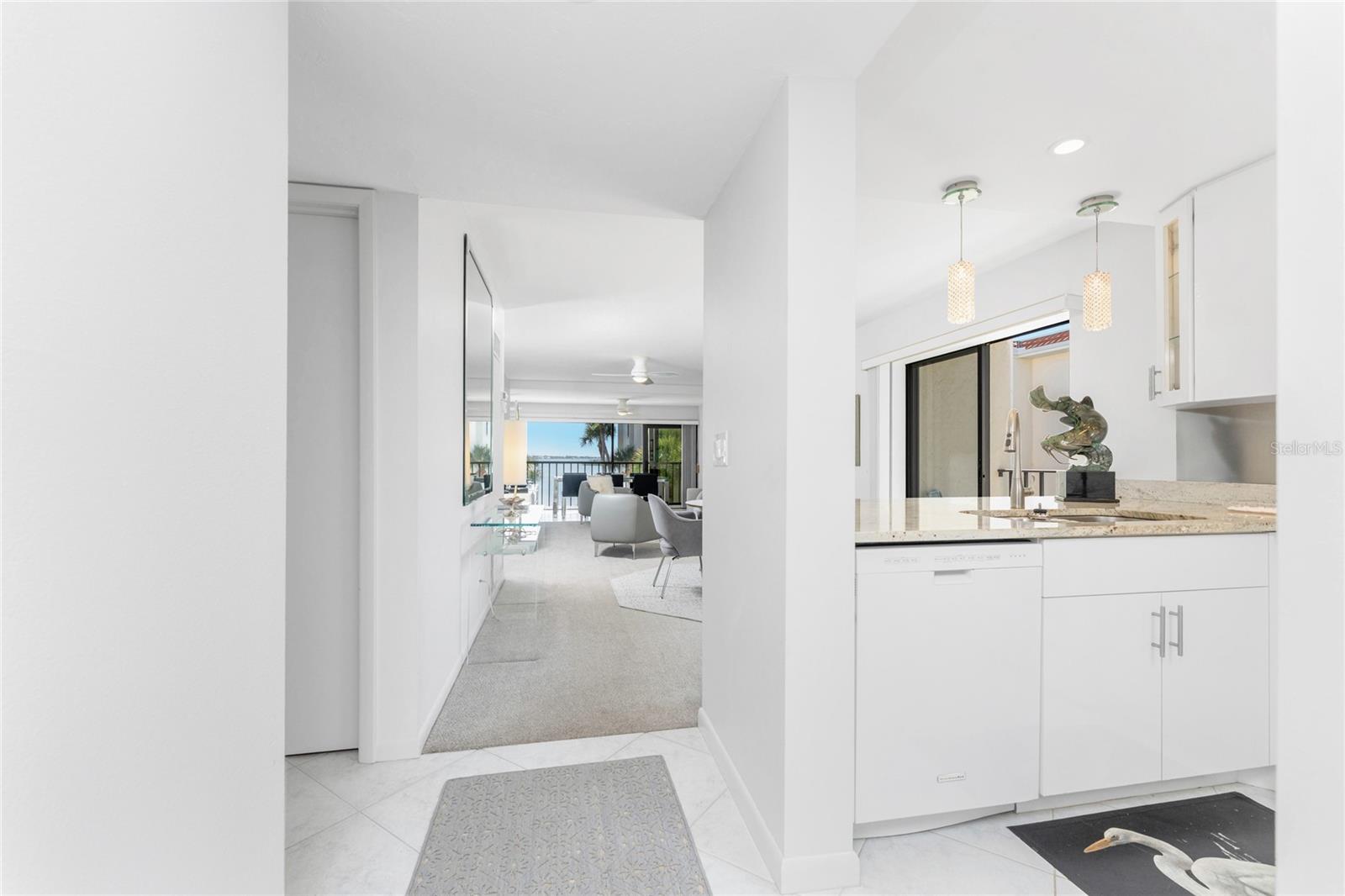 Image 12 of 41 For 1591 Beach Road 307