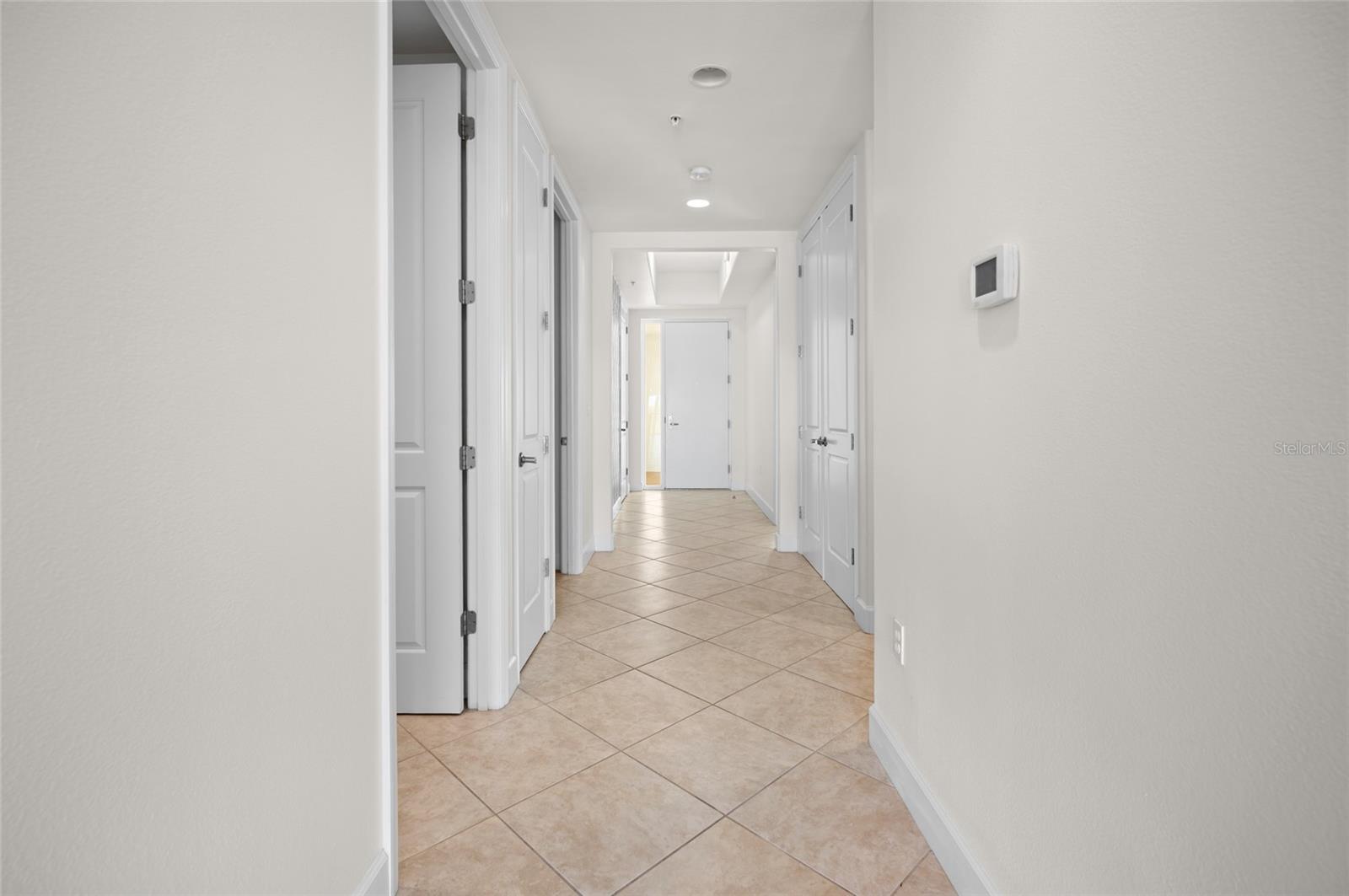 Image 10 of 40 For 1375 Beach Road 211