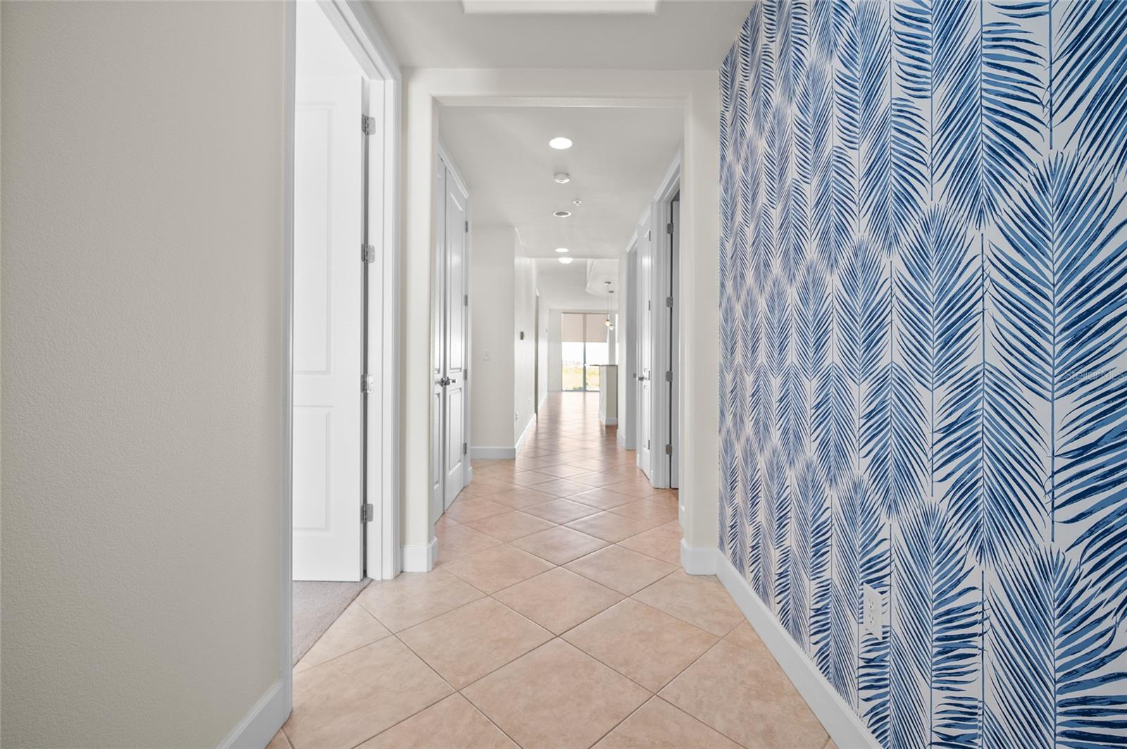 Image 4 of 40 For 1375 Beach Road 211