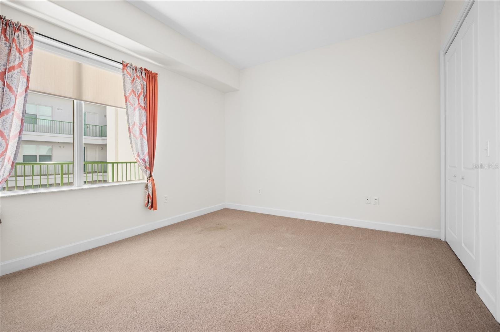 Image 6 of 40 For 1375 Beach Road 211