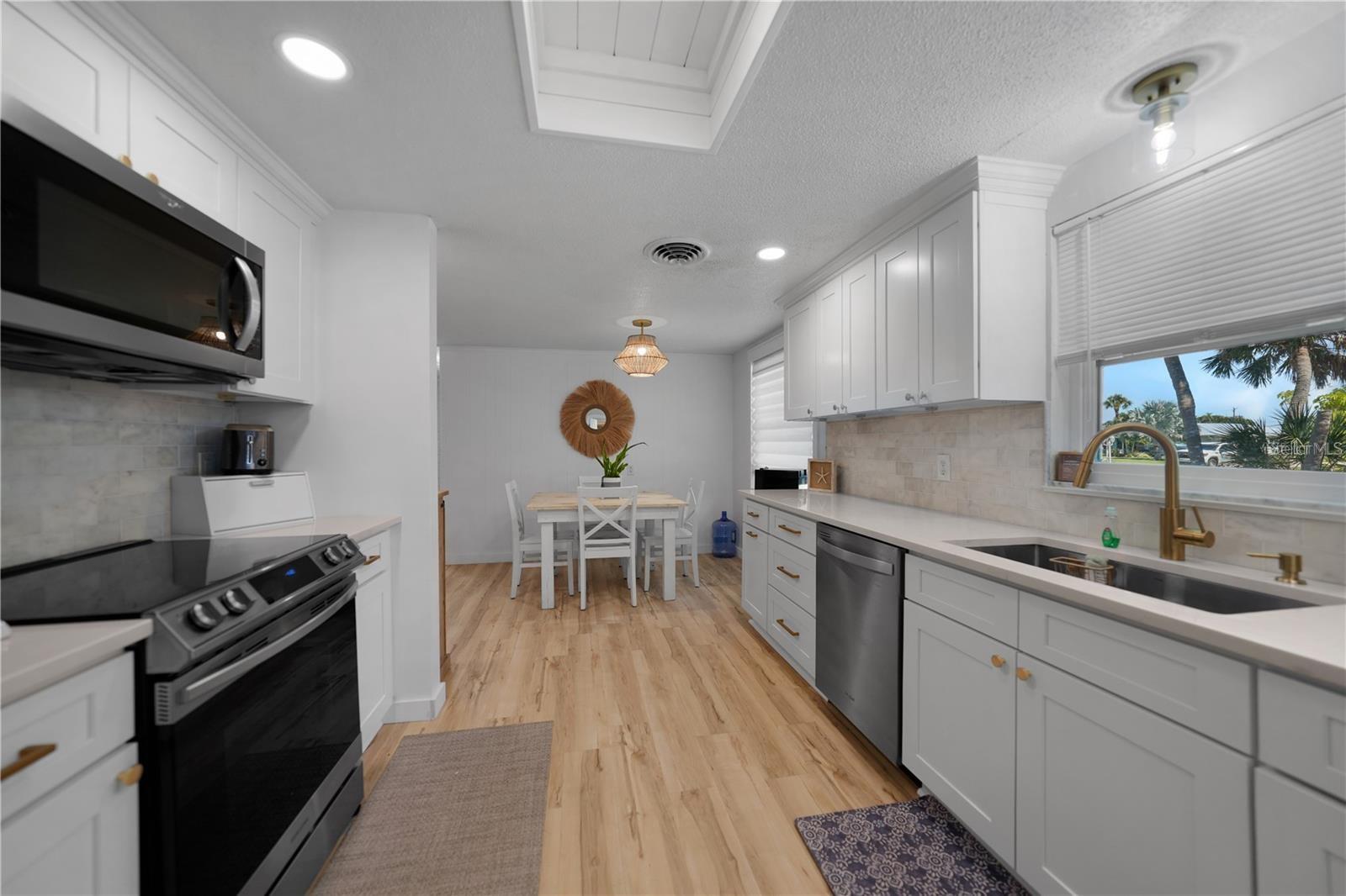 Image 8 of 29 For 1730 Bluebird Lane