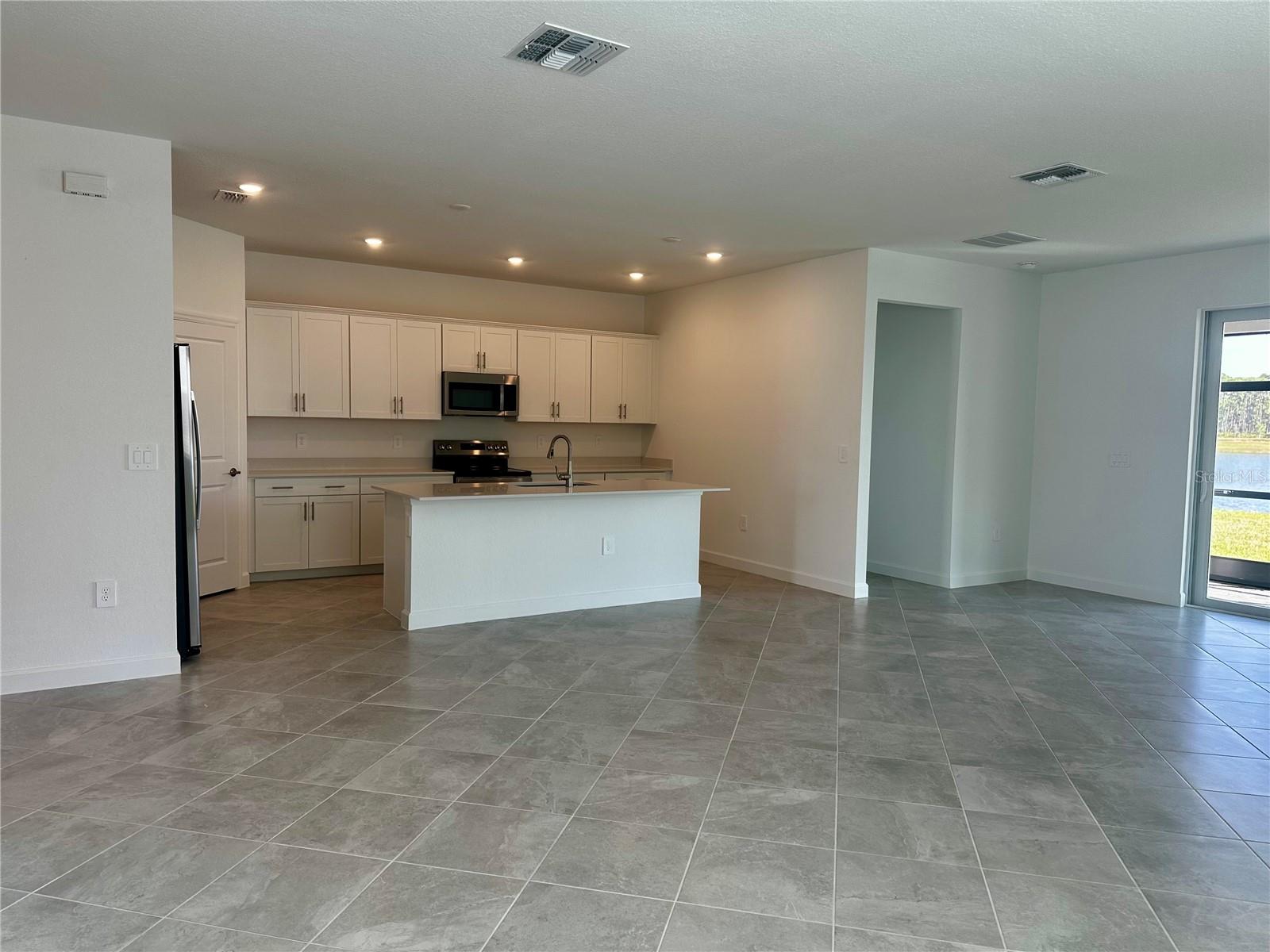 Image 2 of 5 For 8087 Saint Kitts Circle