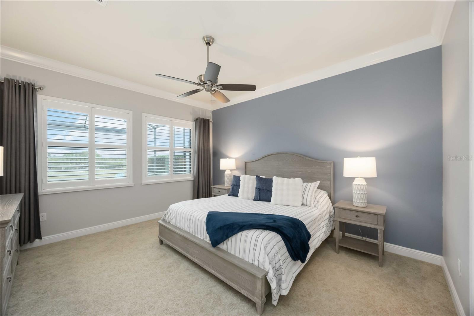 Image 33 of 91 For 23889 Waverly Circle