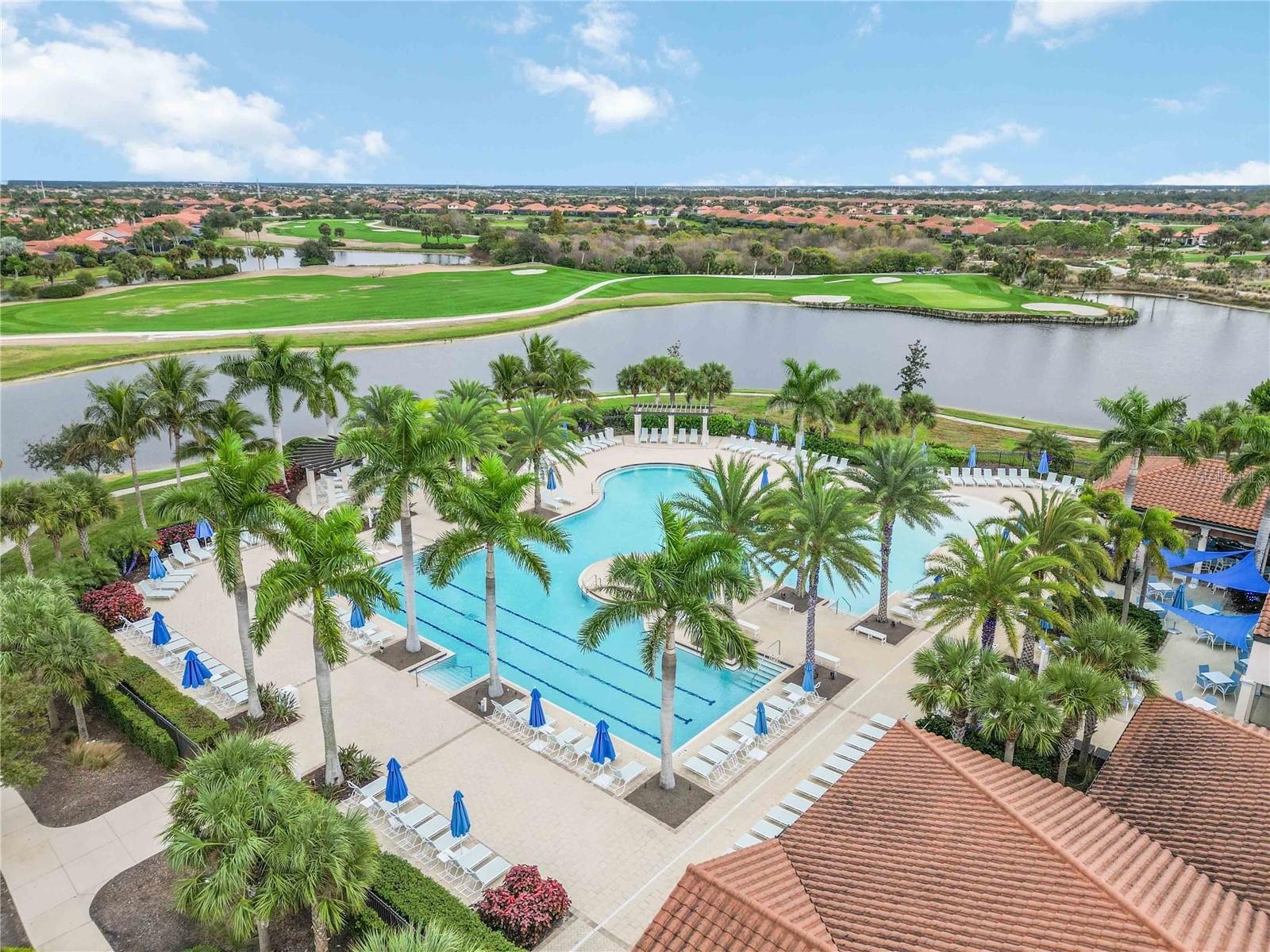 Image 61 of 91 For 23889 Waverly Circle