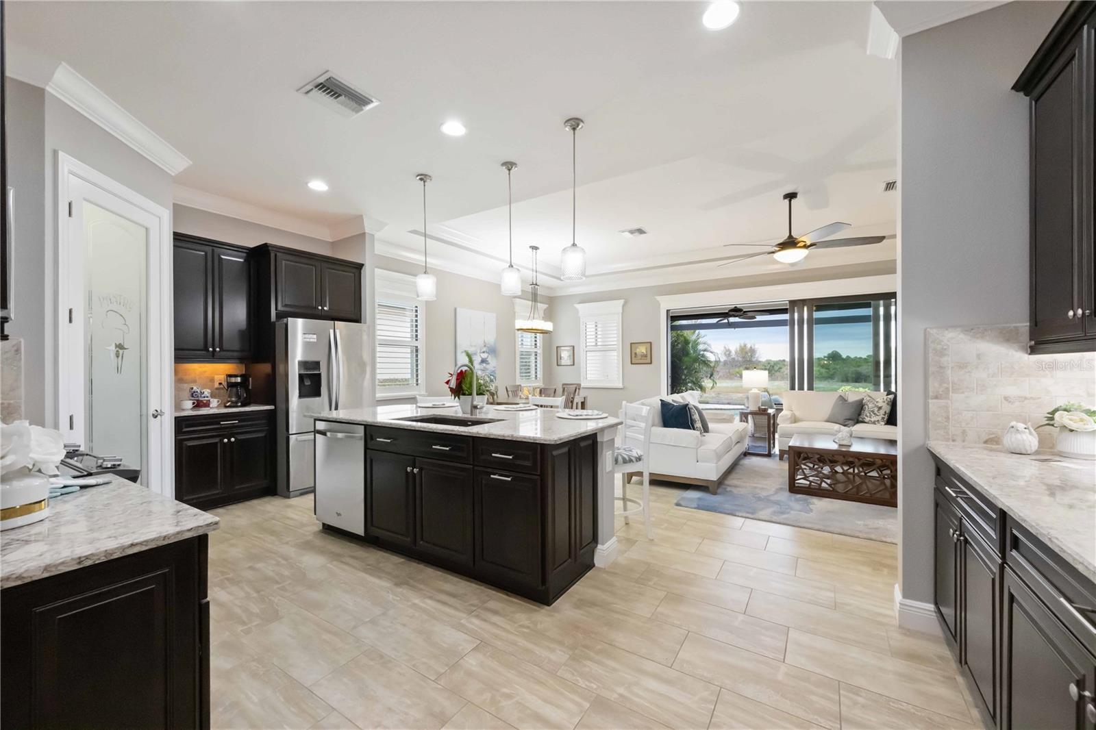 Image 7 of 91 For 23889 Waverly Circle