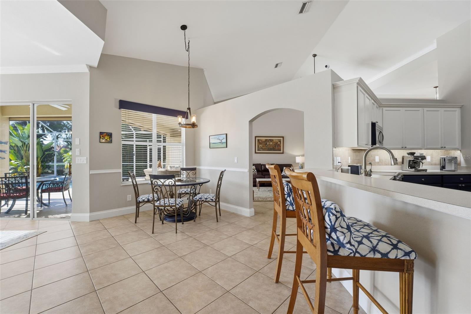 Image 16 of 75 For 14230 Silver Lakes Circle