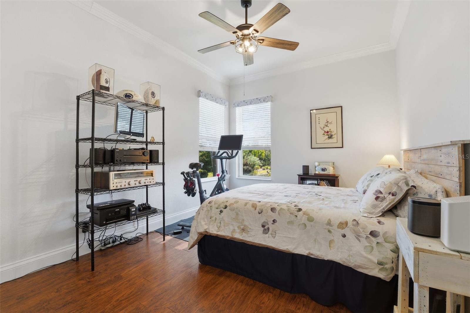 Image 25 of 75 For 14230 Silver Lakes Circle