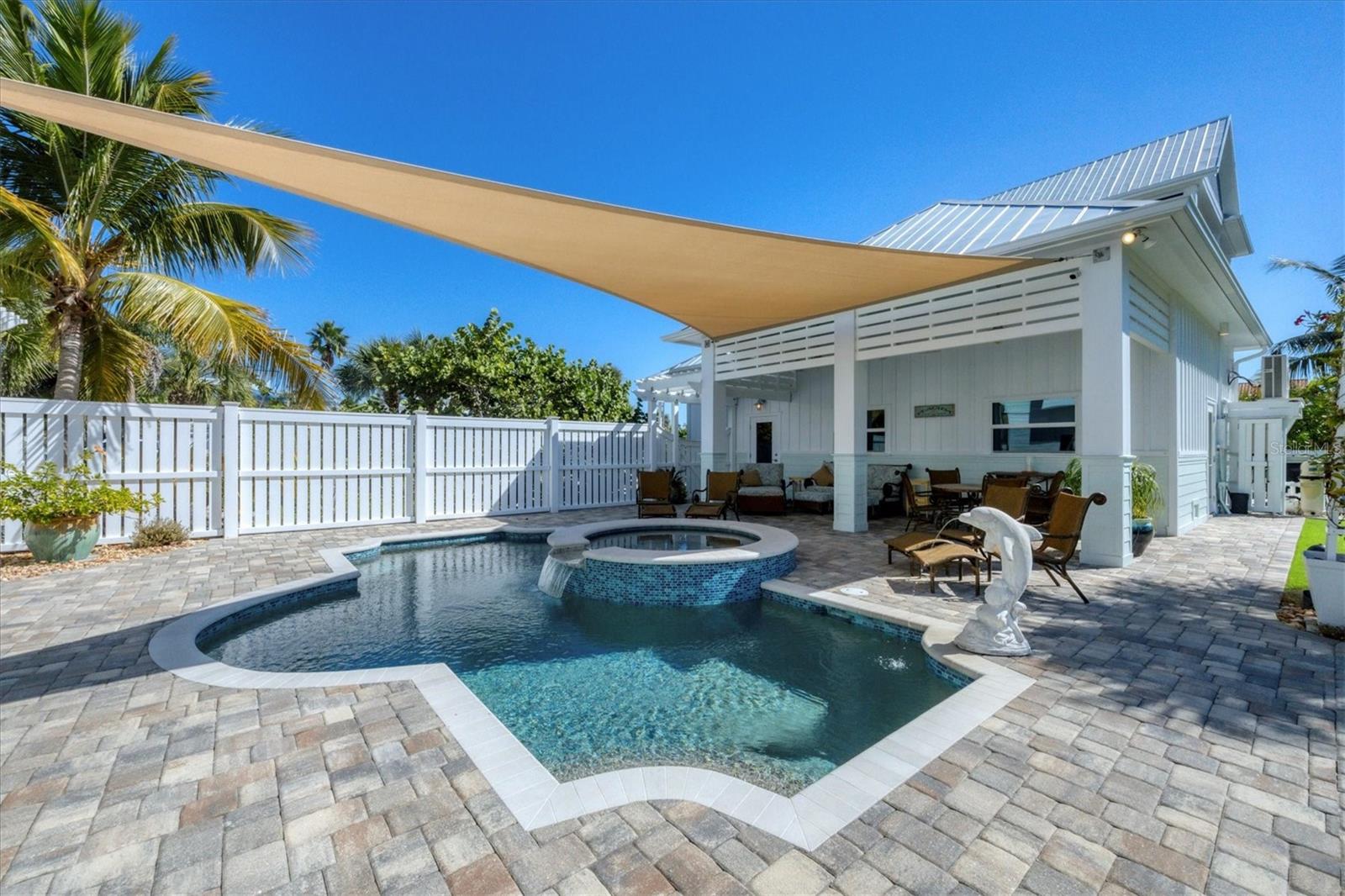 Image 4 of 66 For 121 Bocilla Drive