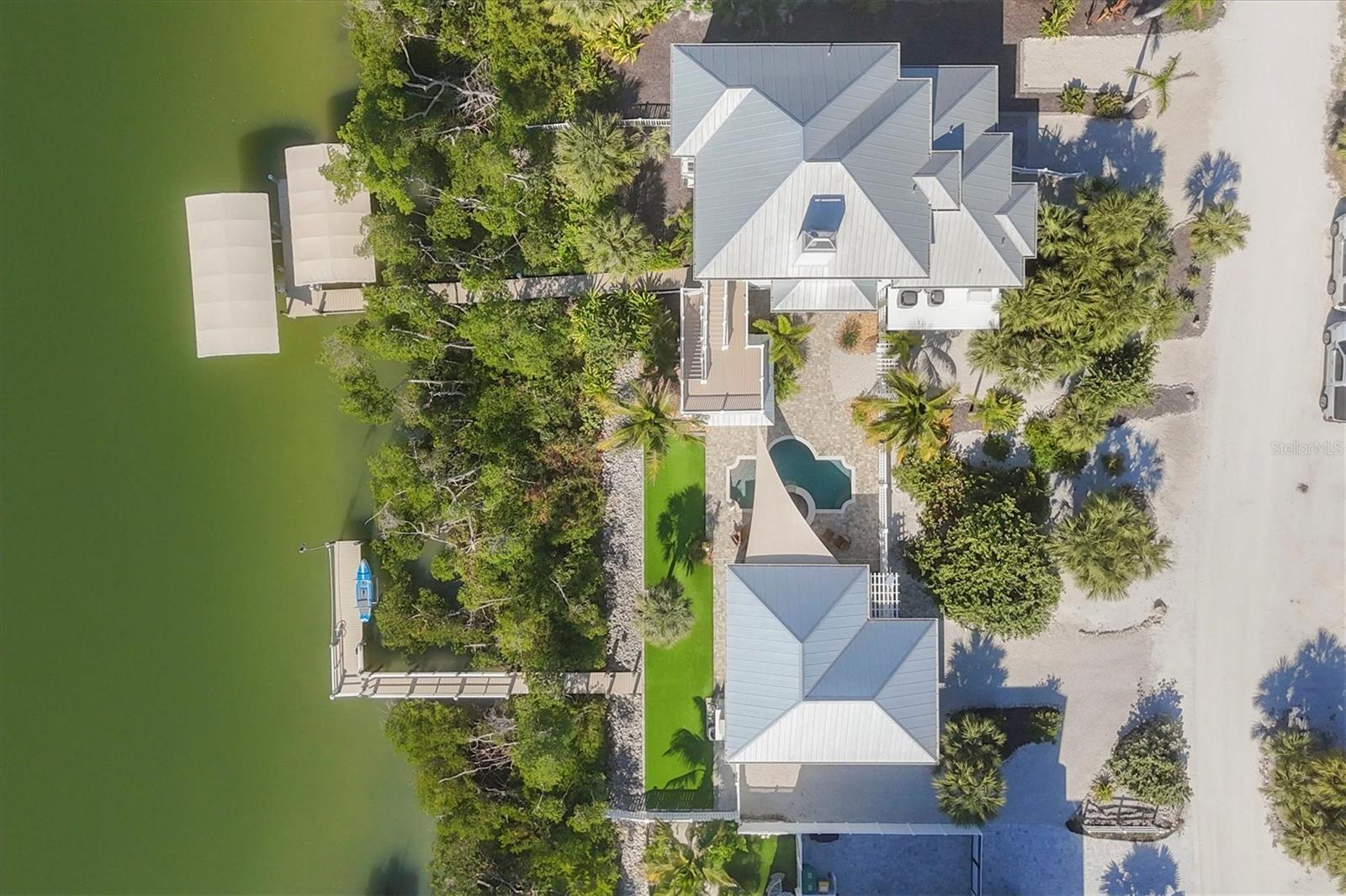 Image 7 of 66 For 121 Bocilla Drive