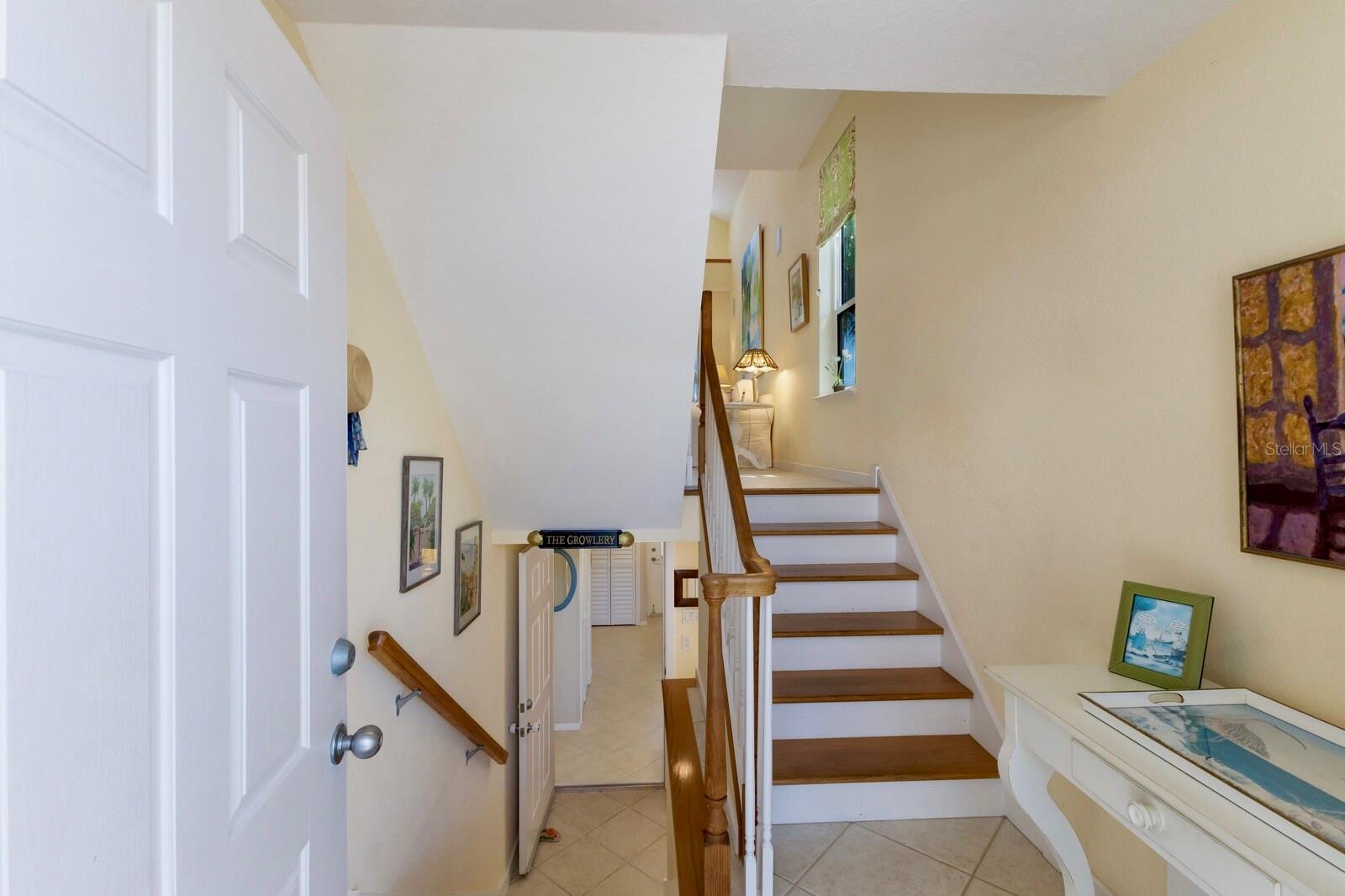 Image 22 of 74 For 815 Harbor Drive