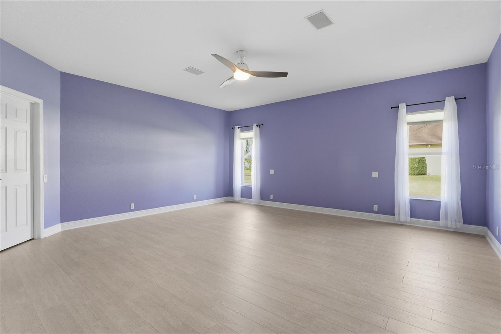 Image 46 of 100 For 3121 Rivershore Lane