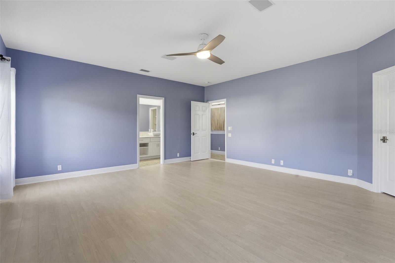 Image 47 of 100 For 3121 Rivershore Lane