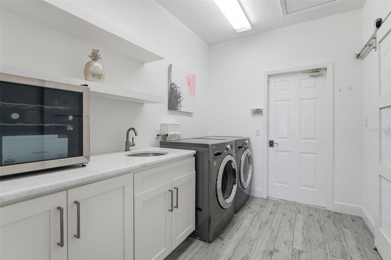 Image 57 of 100 For 3121 Rivershore Lane