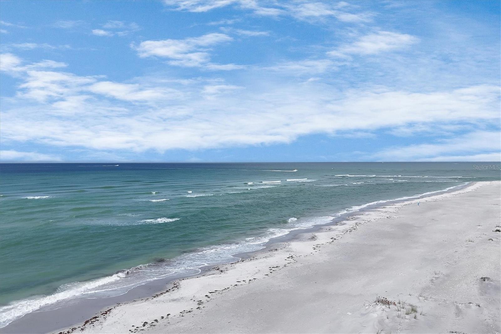 Image 34 of 48 For 7121 Rum Bay Drive